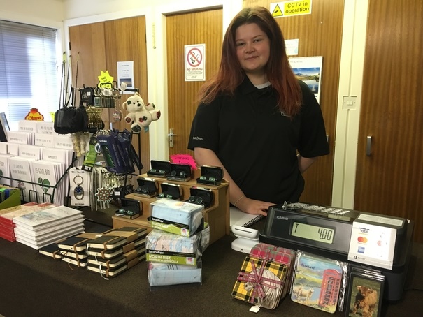leona-Insta-friendly-SplashMaps-Uist-Gifts-Lochboisdale